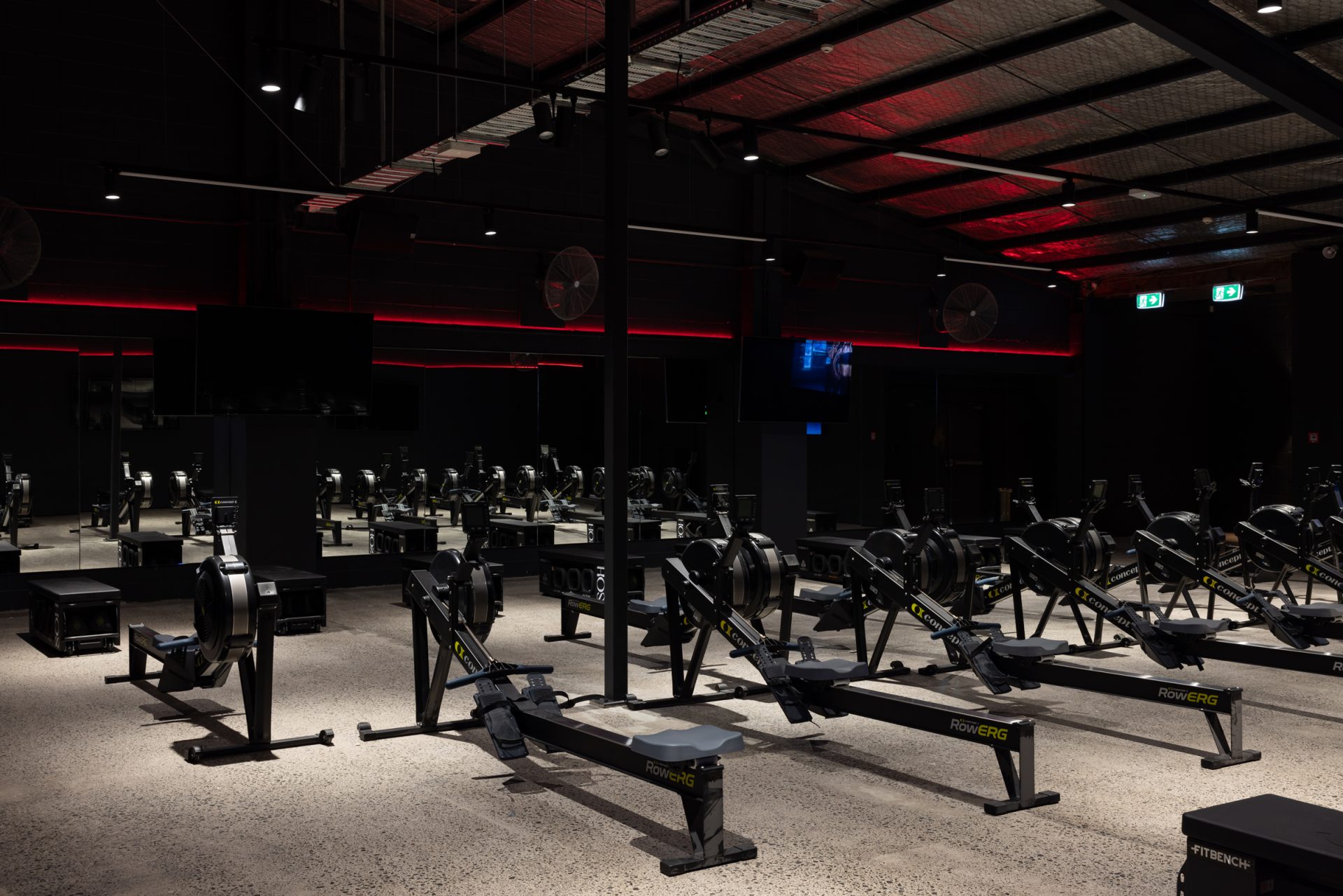 0C6A0453-36-1-1920x1281