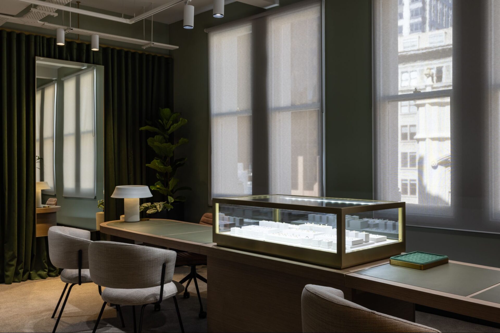 commercial showroom fit-out solution